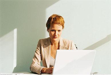 《合金装备》女歌手明显暗示《合金装备3：重制版》